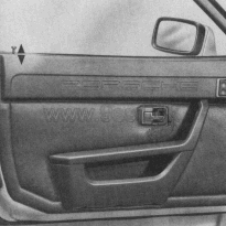 Porsche 944, Open doors from the inside