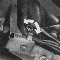 Porsche 944, cooling system ablassen